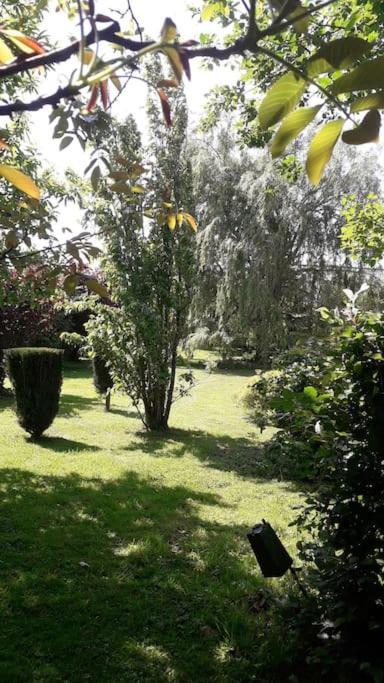 Un Petit Coin De Paradis Clairfontaine Kültér fotó